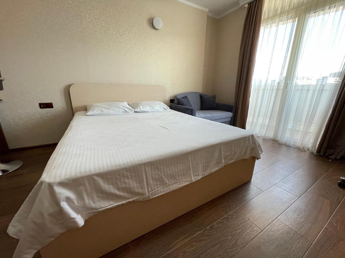 Orbi Residence Sea View Batumi Exteriör bild