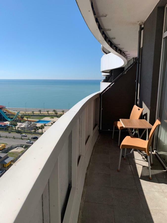 Orbi Residence Sea View Batumi Exteriör bild